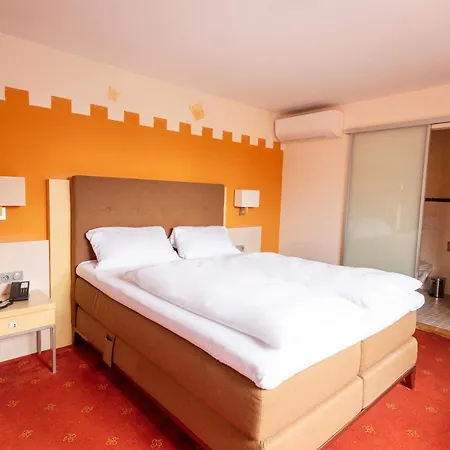 罗腾堡普瑞兹酒店 4*