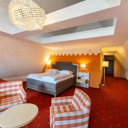 Hotell Prinzhotel Rothenburg 4*